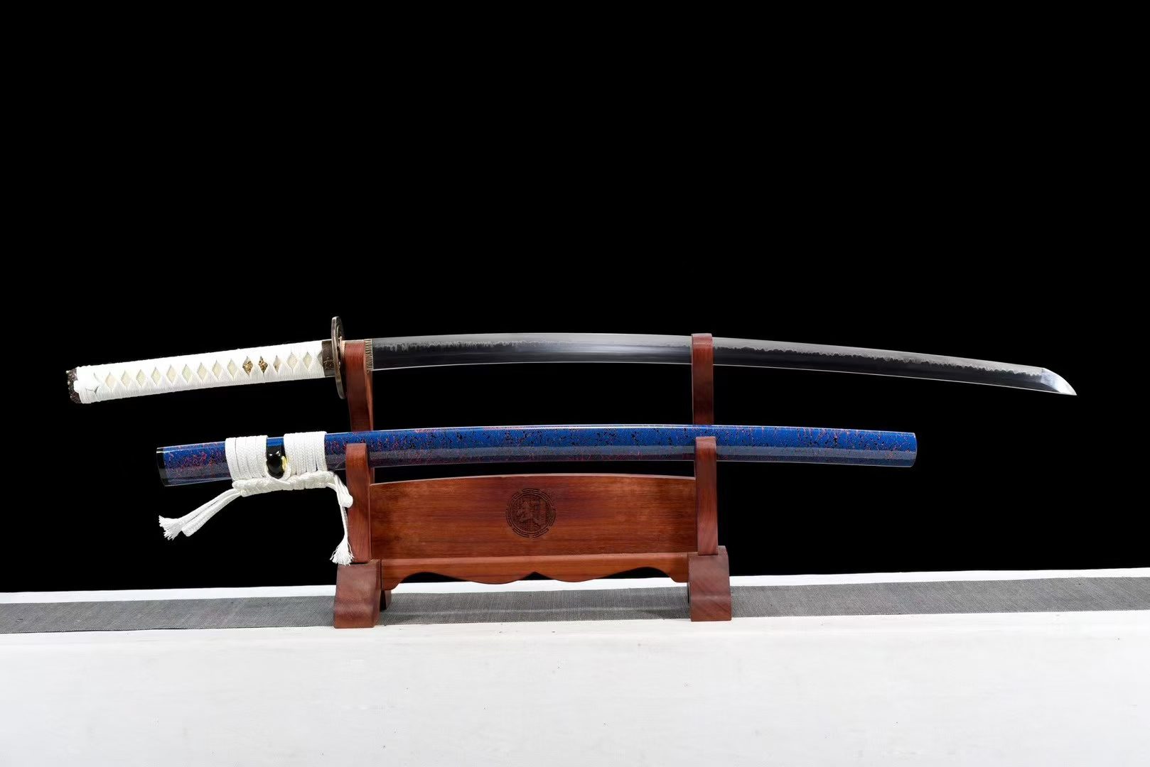 KIẾM NHẬT KATANA VU YÊU – THÉP T10 VÂN PHẤT THỦY TÔI THỦ CÔNG, MÀI 18 CÔNG ĐOẠN