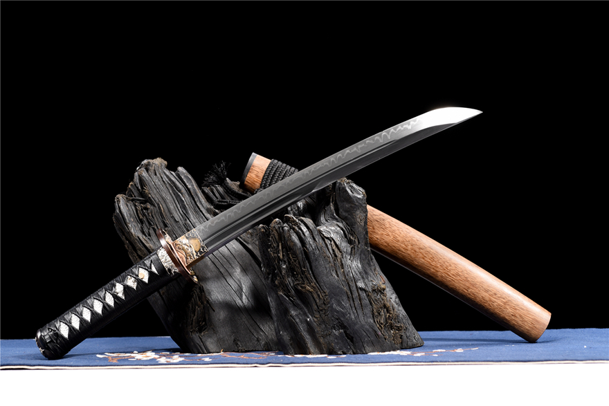 Đoản Kiếm Nhật Sư Hống – T10 Lưỡi Đốt Cổ Truyền, Kiểu Kogarasu Maru 