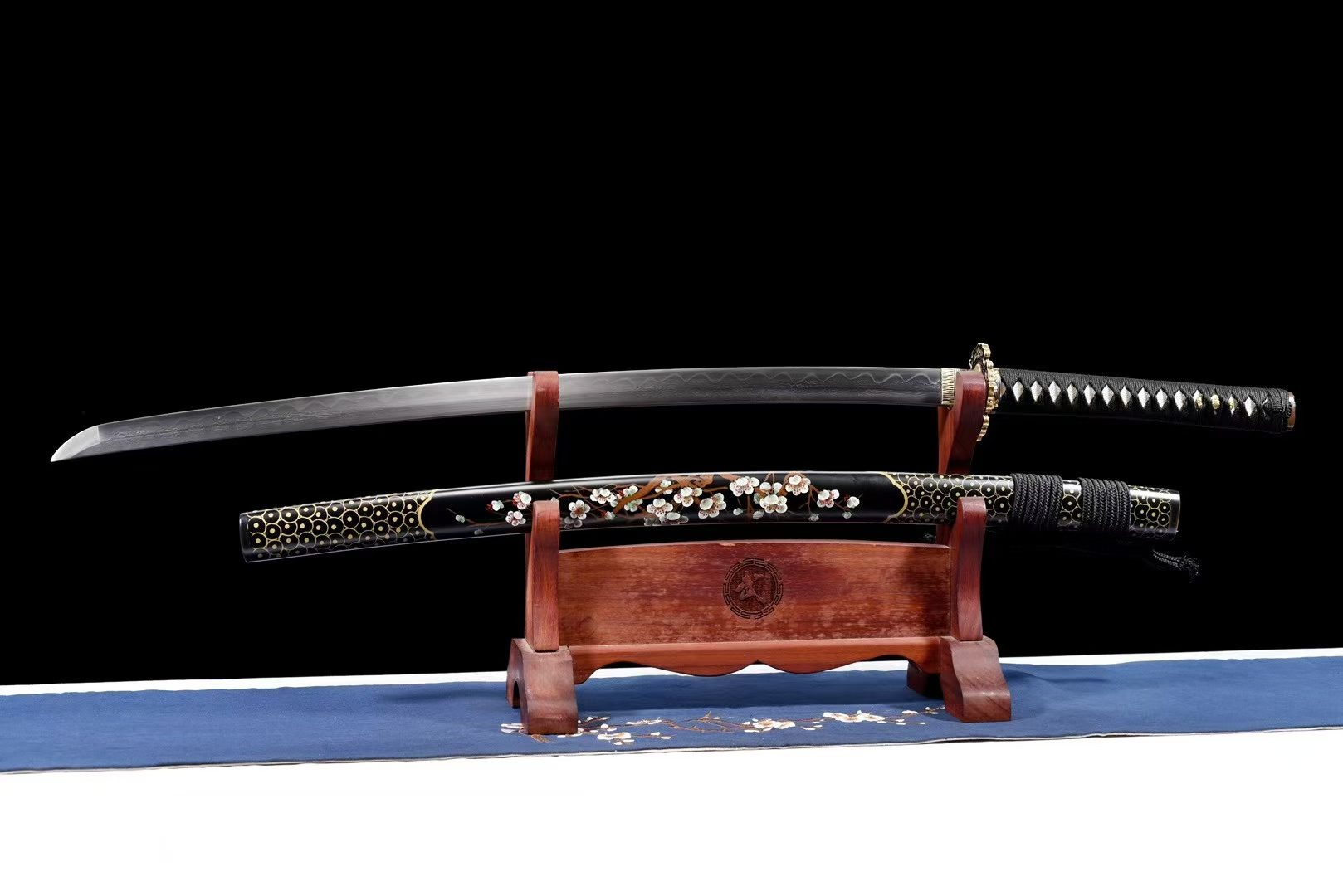Kiếm Nhật Katana Samurai Ám Mai 26 Inch – Thép Hoa Văn Tôi Lưỡi, Chế Tác Thủ Công Cao Cấp