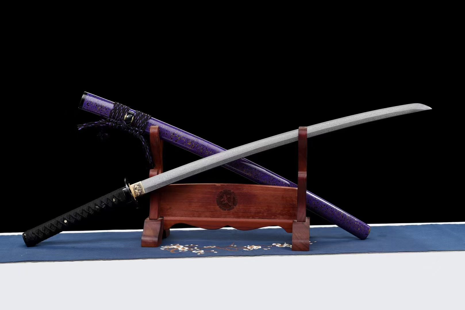 Katana Tử Tú – Thép Hoa Văn Vân Tròn Stonewashed Cao Cấp 2026
