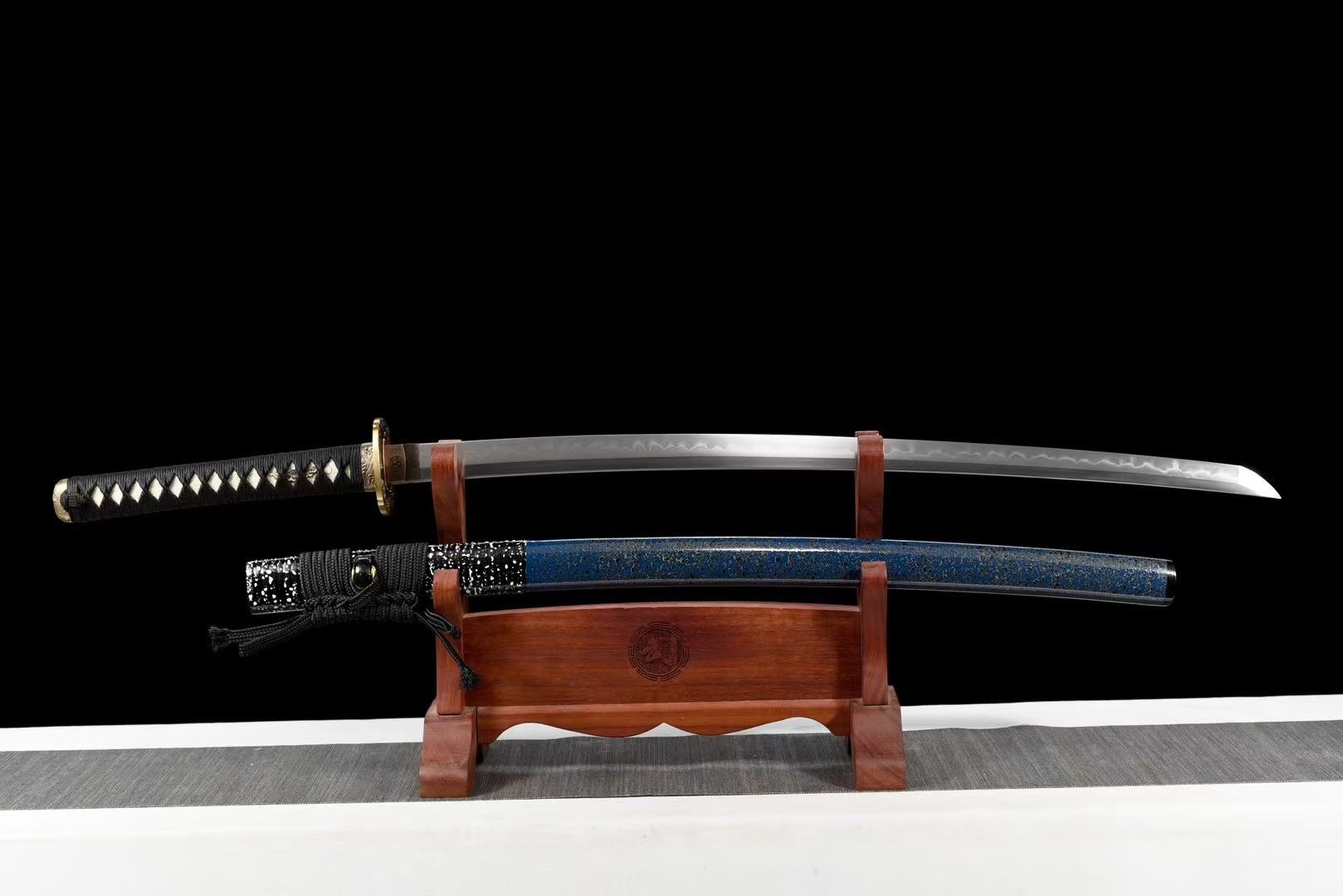  Kiếm Nhật Katana Như Cá Gặp Nước – Hoa Văn Rồng Độc Bản